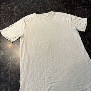 Lululemon dry sense Xl grey men’s shirt